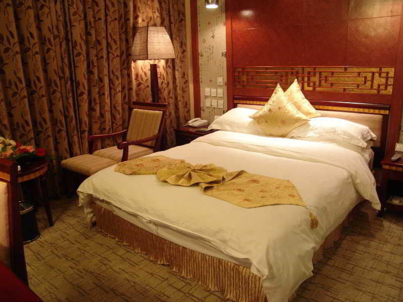 Kunming Golden Spring Hotel Buitenkant foto