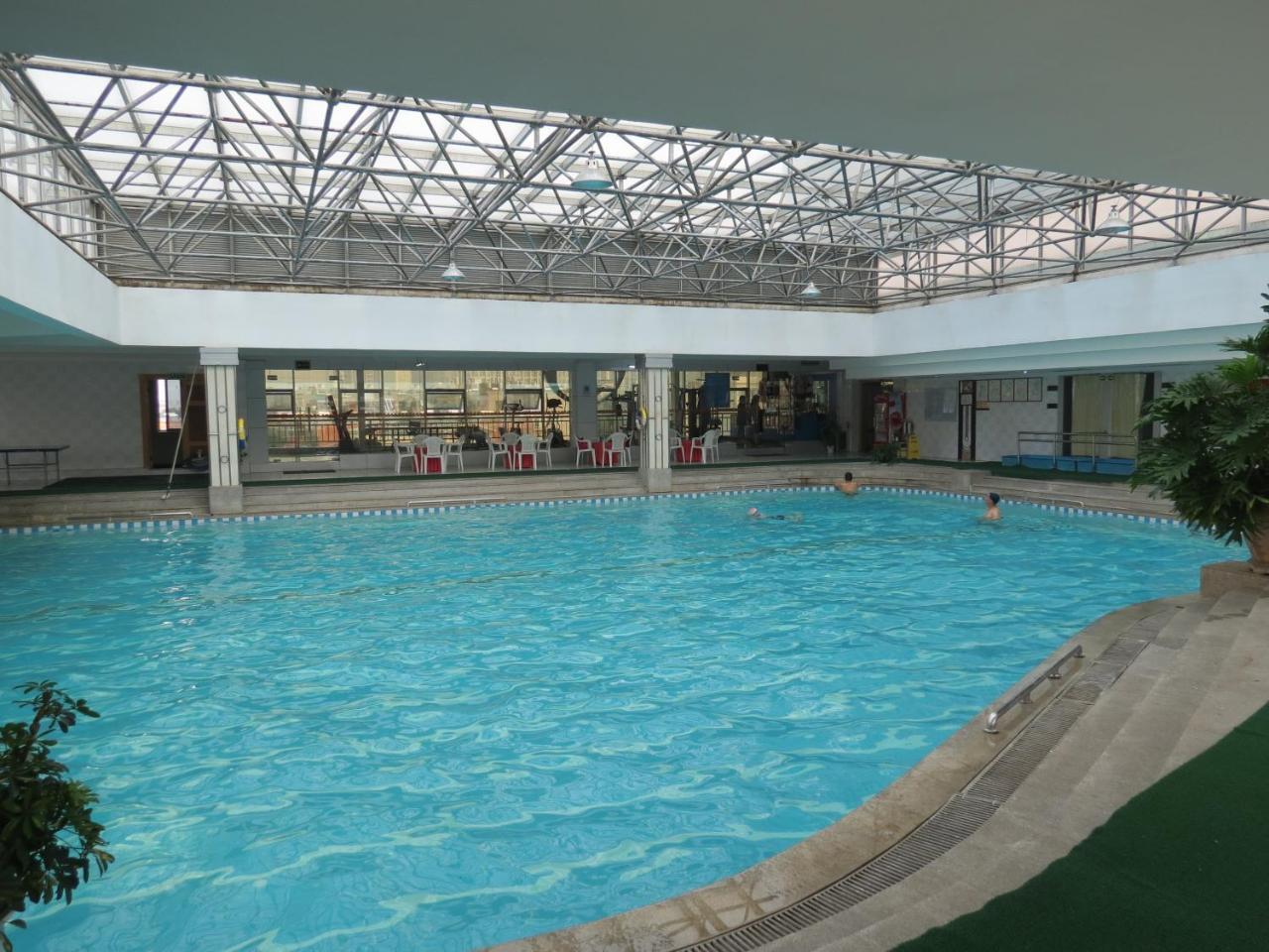 Kunming Golden Spring Hotel Buitenkant foto