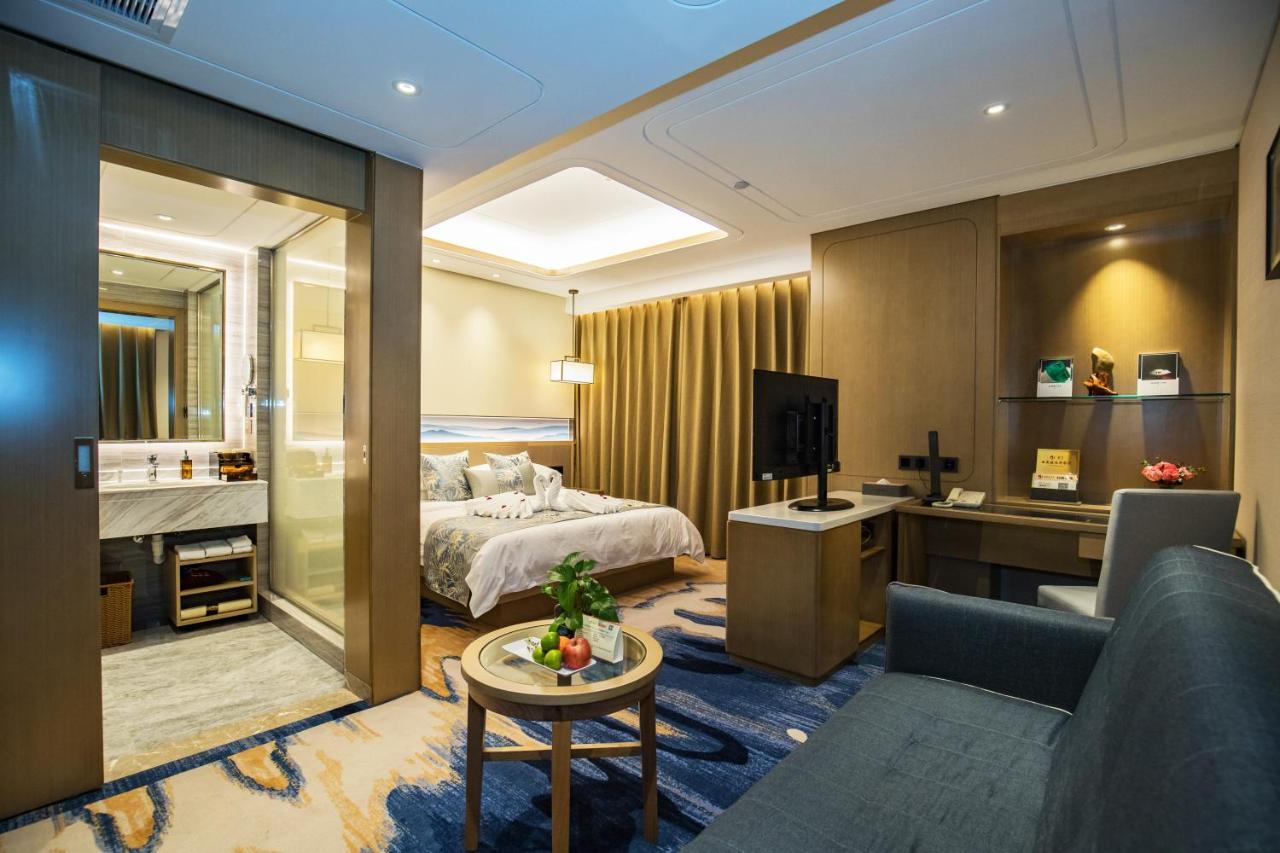 Kunming Golden Spring Hotel Buitenkant foto